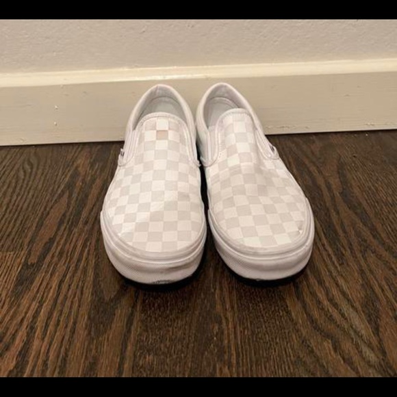 white checkered vans - Picture 1 of 4